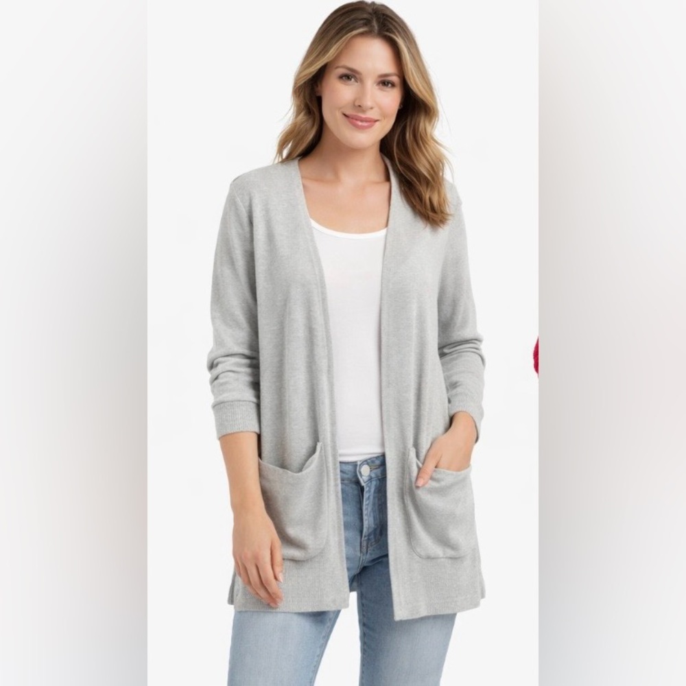 EUC‎ Bagatelle Size Medium Chevron Pattern Gray Women's Open Sweater w Pockets